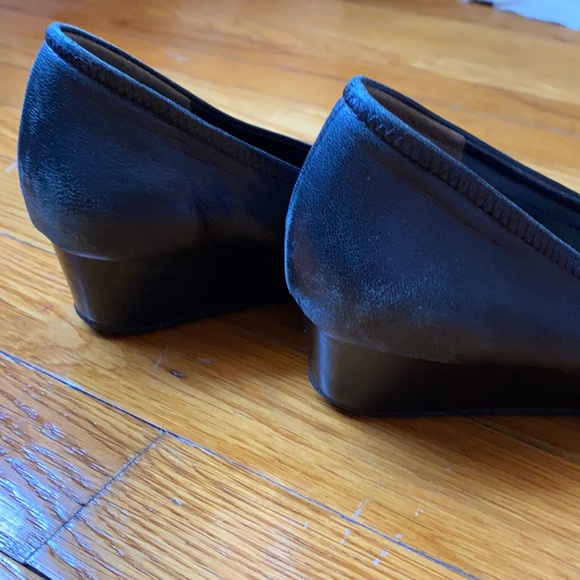 Cole Haan leather/patten leather Mary Jane wedge with Nike Air soles - Picture 2 of 10